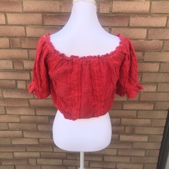 American Eagle Red Off Shoulder Boho Peasant Top – S/P - Picture 3 of 9